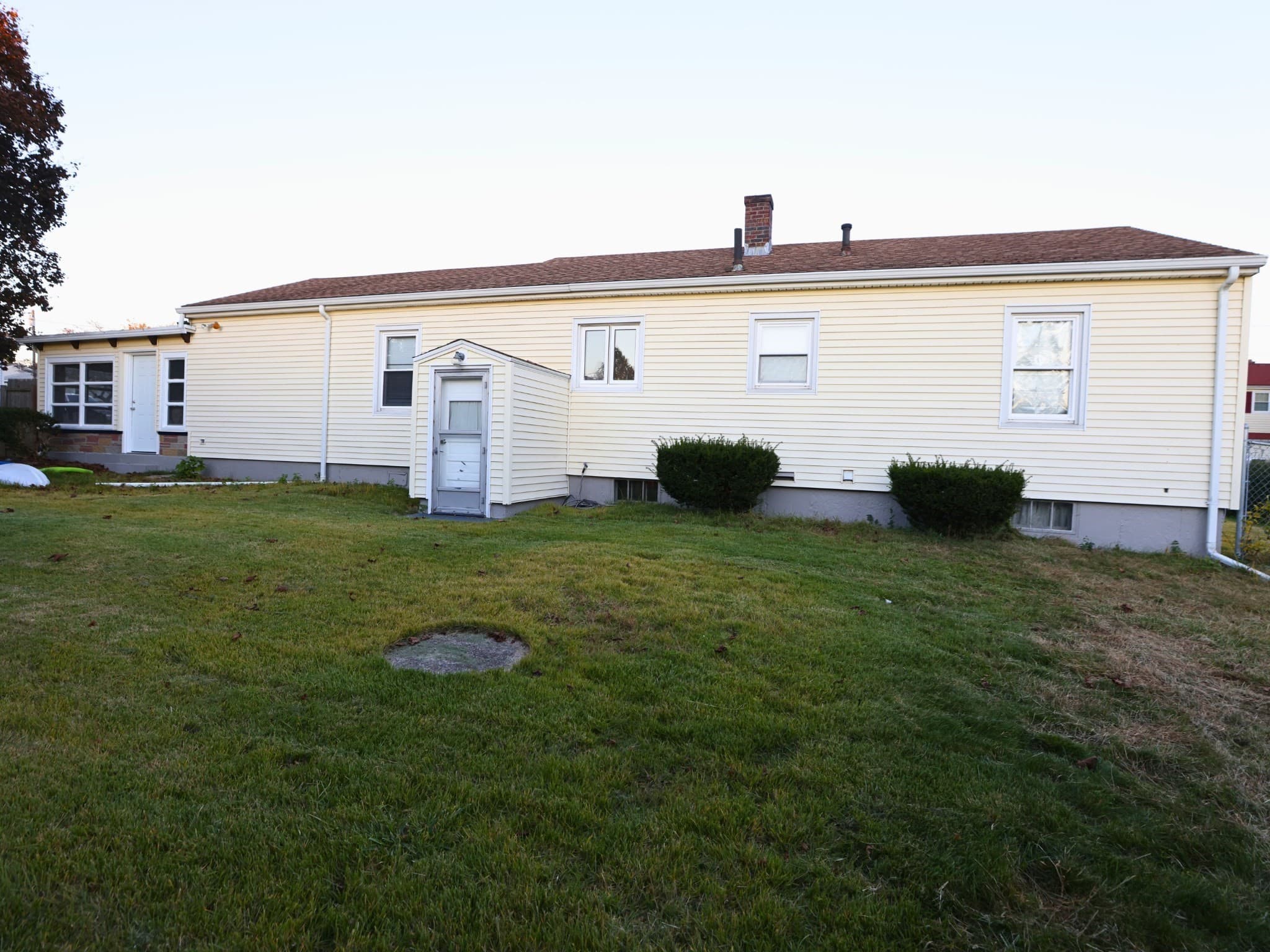 Single Family Residence at 147 Dellawanda Rd, Swansea MA 02777, photo 20 of 20