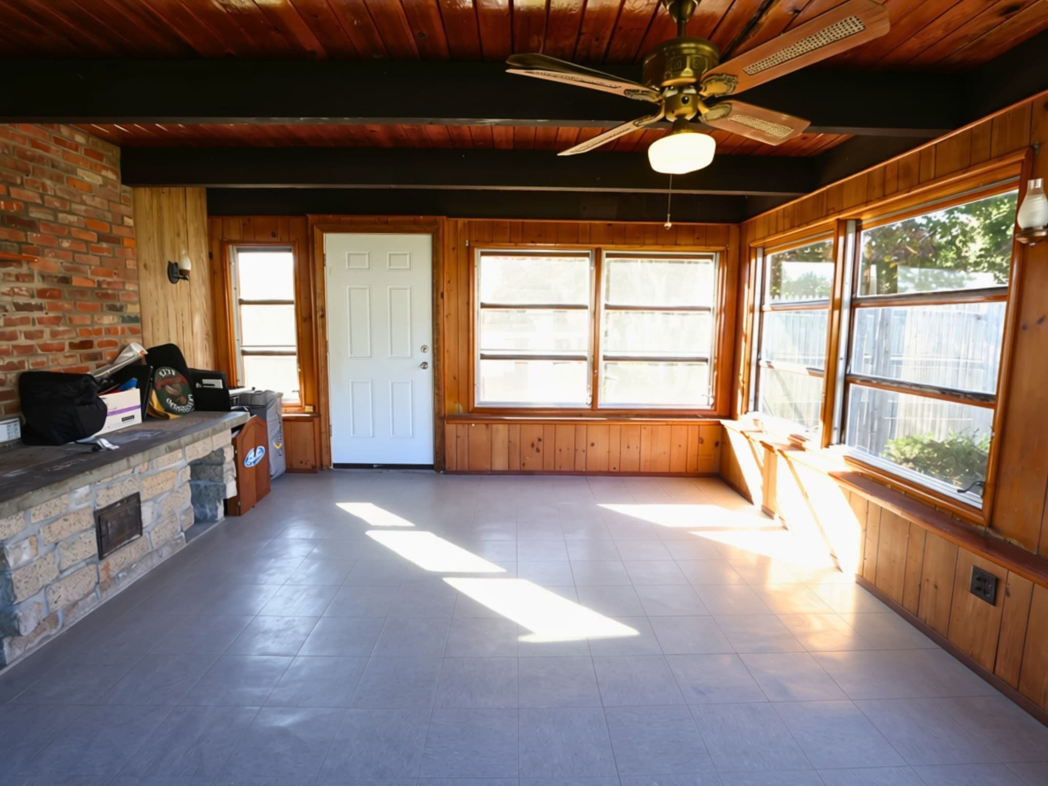 Single Family Residence at 147 Dellawanda Rd, Swansea MA 02777, photo 15 of 20