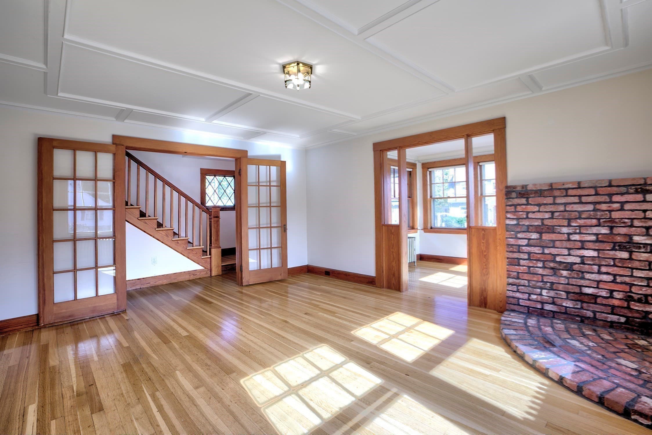 Single Family Residence at 262 Washington St, Gloucester MA 01930, photo 13 of 32