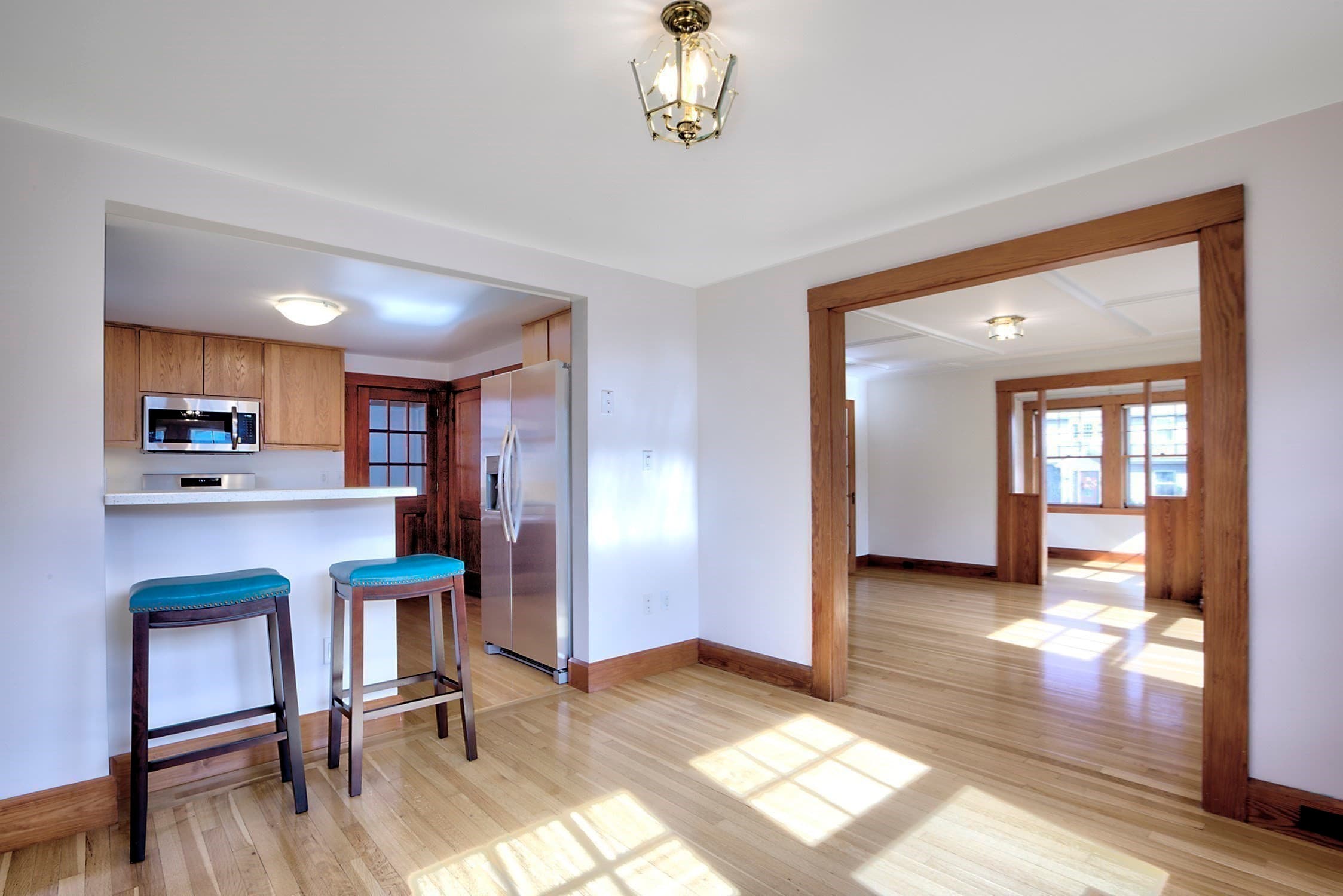 Single Family Residence at 262 Washington St, Gloucester MA 01930, photo 9 of 32