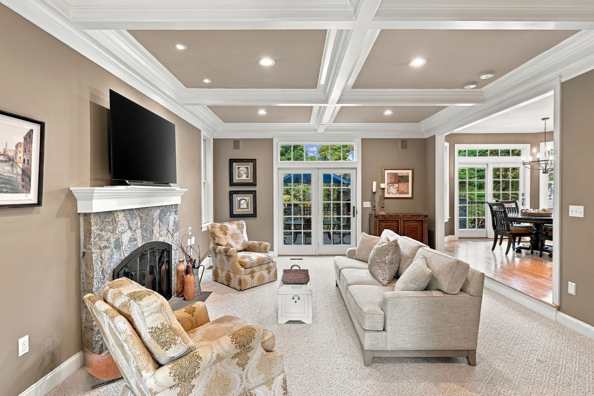 Single Family Residence at 16 Falcon Heights, Wilbraham MA 01095, photo 10 of 39