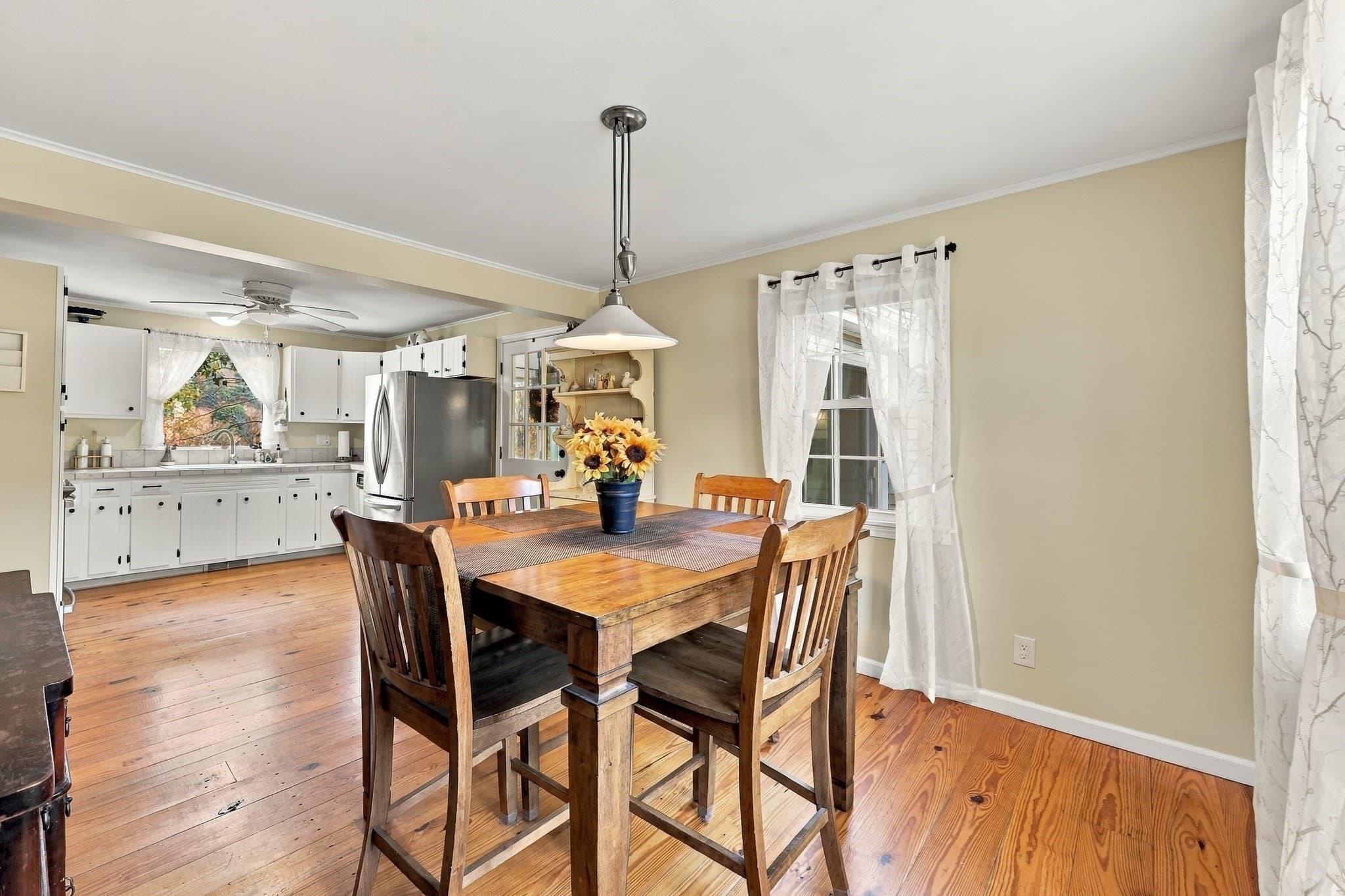 Single Family Residence at 149 Boston Road, Palmer MA 01069, photo 13 of 39