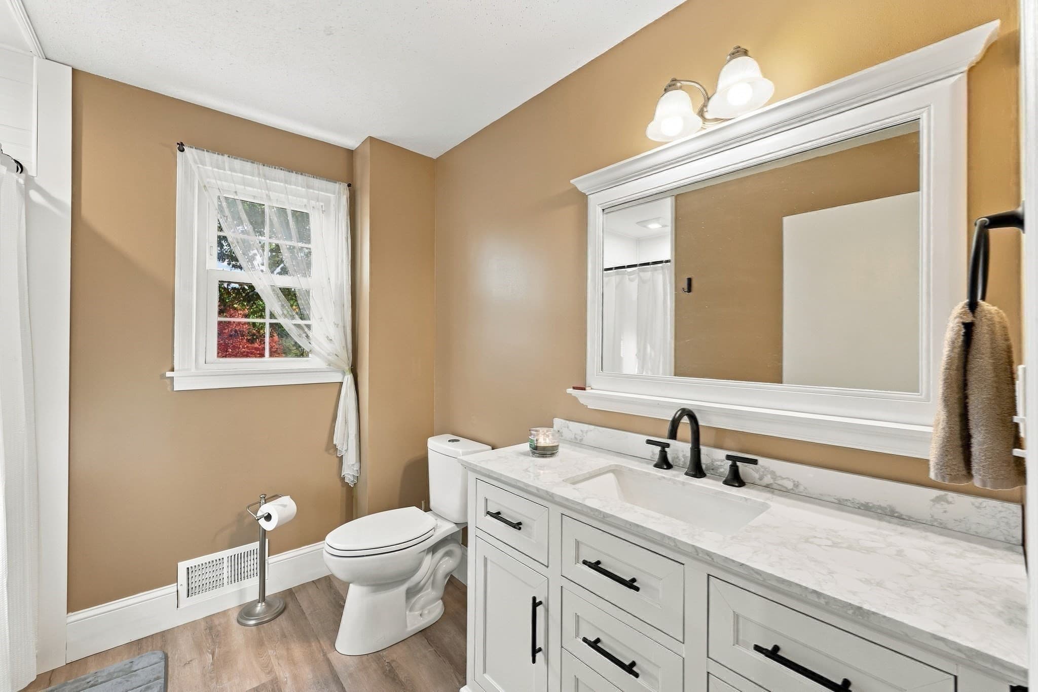 Single Family Residence at 149 Boston Road, Palmer MA 01069, photo 17 of 39