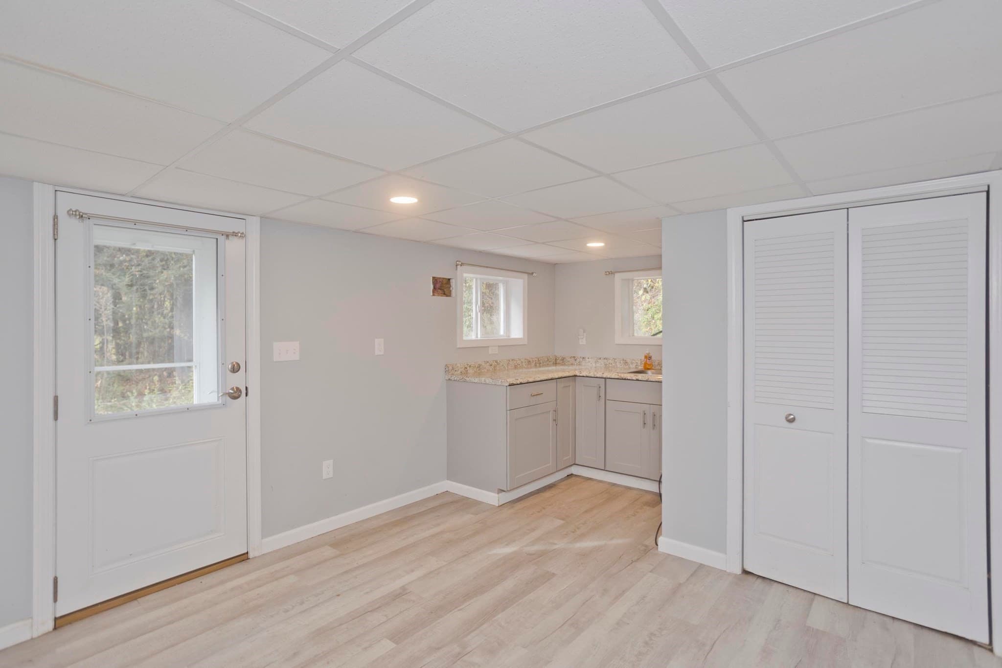 Single Family Residence at 34 Geraldine St, Palmer MA 01069, photo 34 of 38
