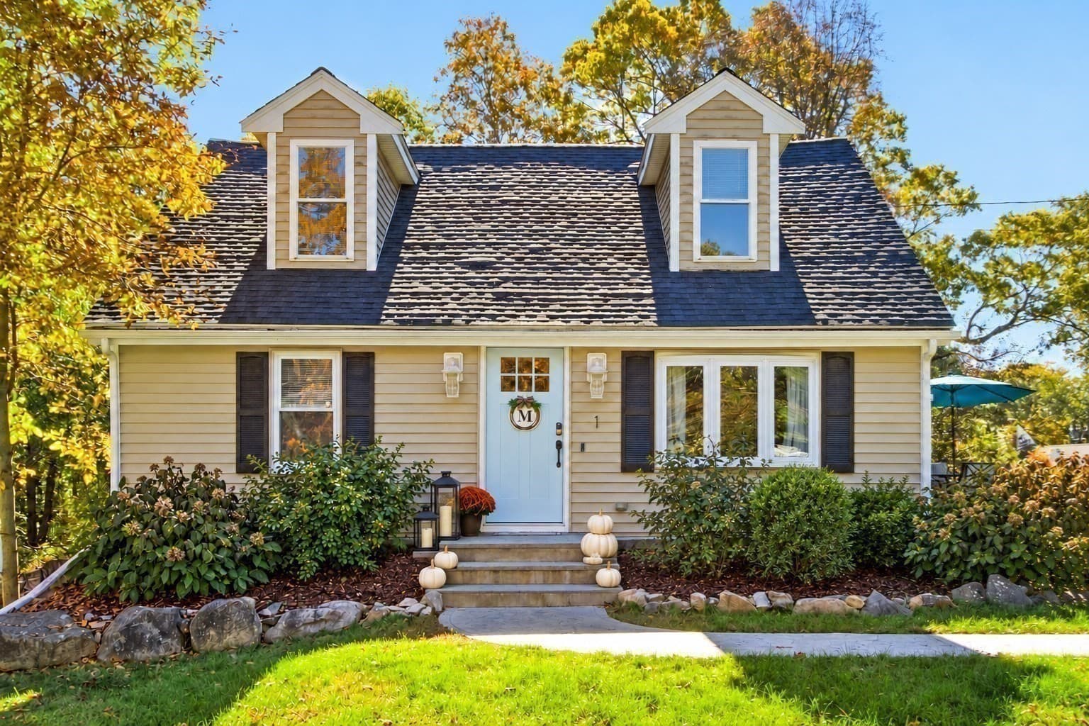 1 Alder St, Medway MA 02053