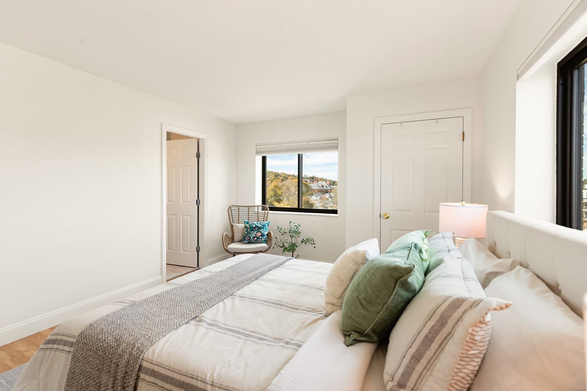 Condominium at 990 Massachusetts Ave # 73, Arlington MA 02476, photo 12 of 30
