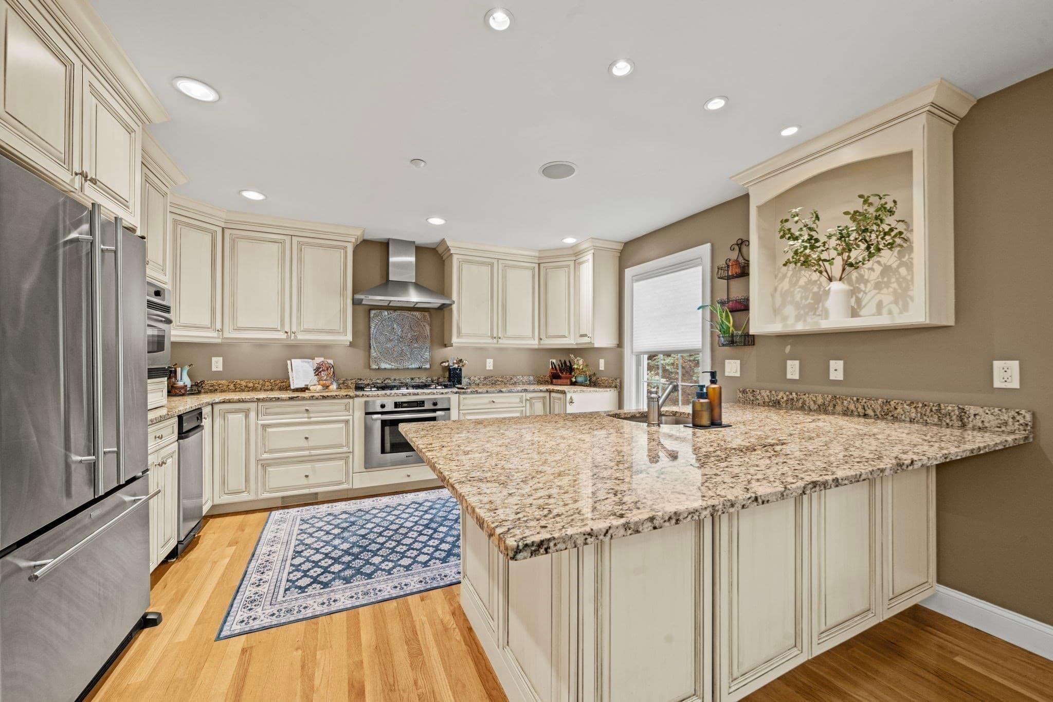 Condominium at 193 Elm St # 612, North Reading MA 01864, photo 6 of 39