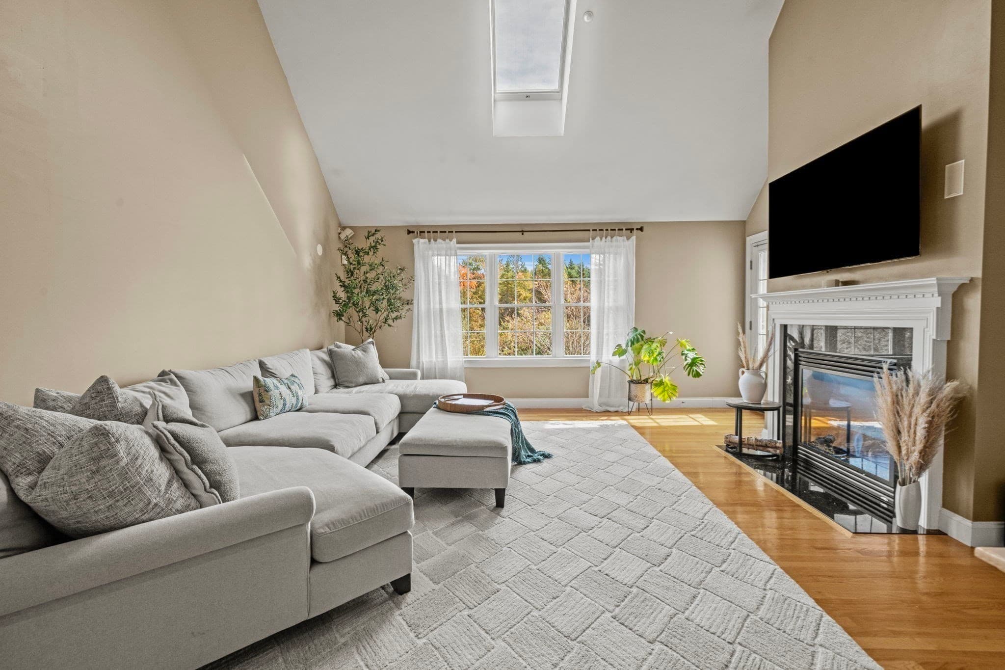 Condominium at 193 Elm St # 612, North Reading MA 01864, photo 12 of 39