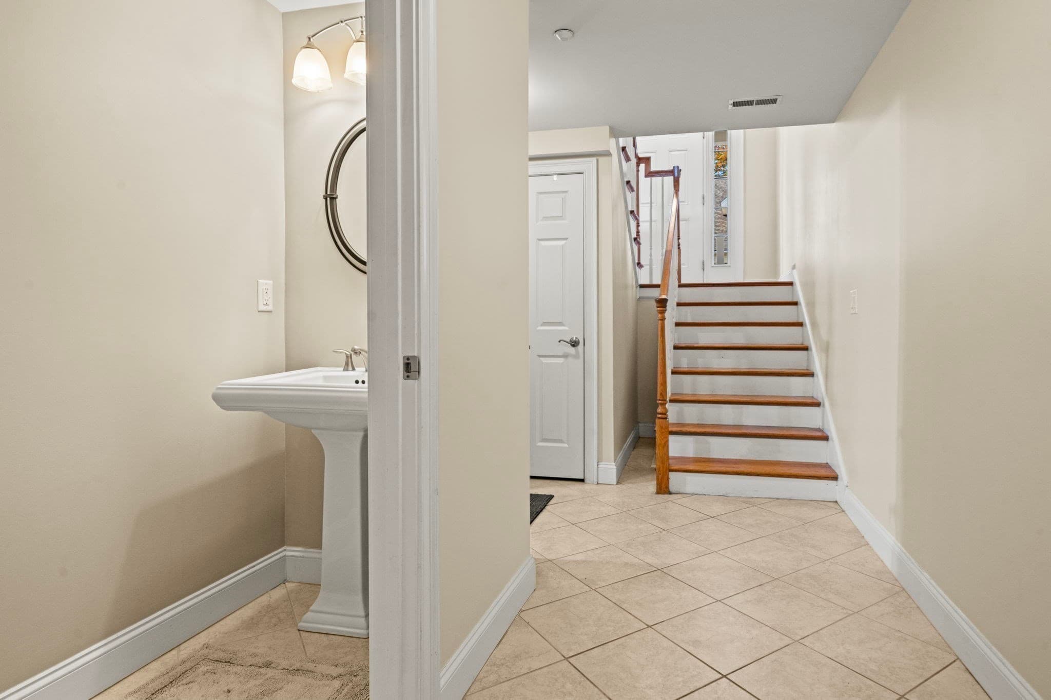Condominium at 193 Elm St # 612, North Reading MA 01864, photo 22 of 39
