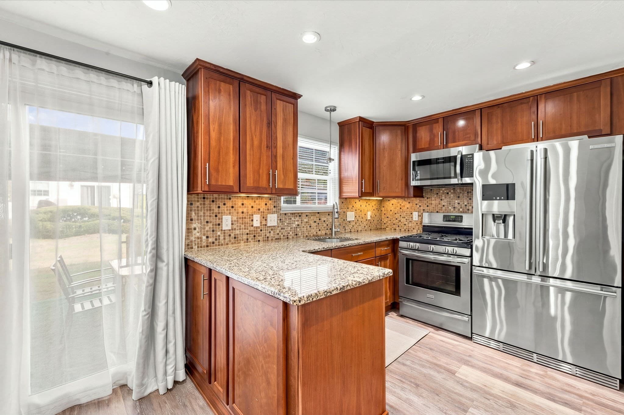 Condominium at 945 Riverside Dr # 4C, Methuen MA 01844, photo 6 of 39