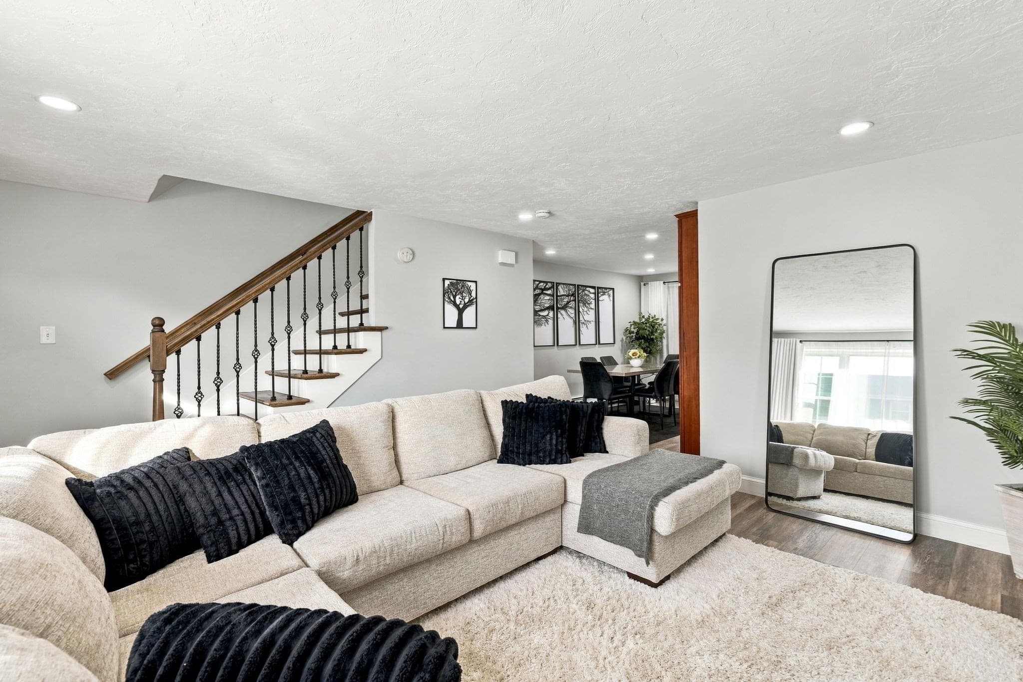 Condominium at 945 Riverside Dr # 4C, Methuen MA 01844, photo 16 of 39