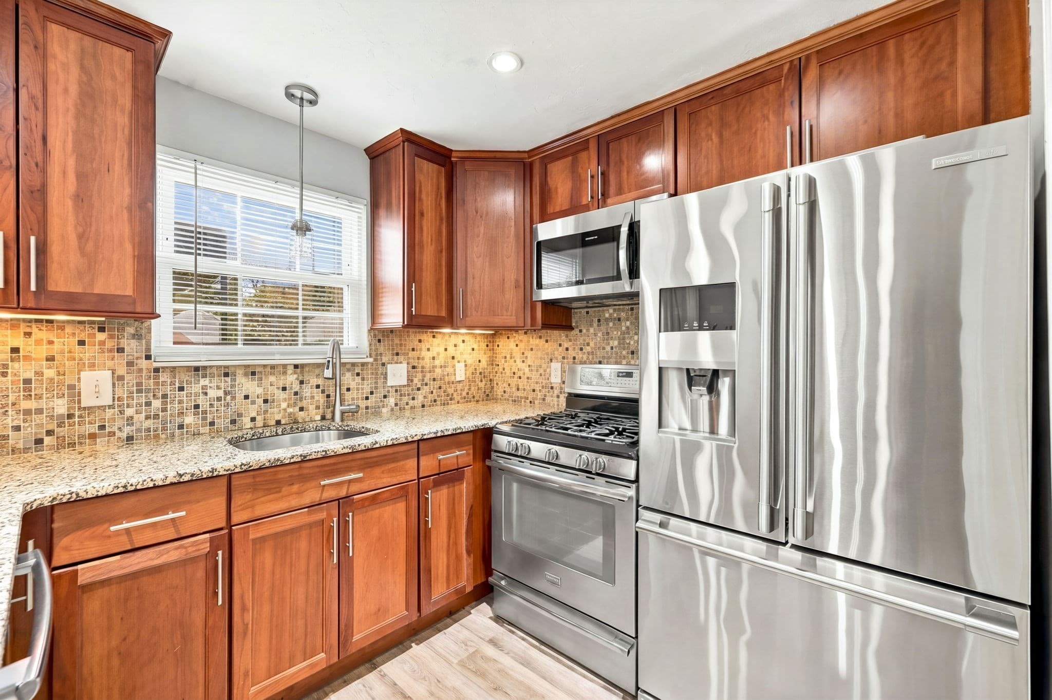 Condominium at 945 Riverside Dr # 4C, Methuen MA 01844, photo 7 of 39