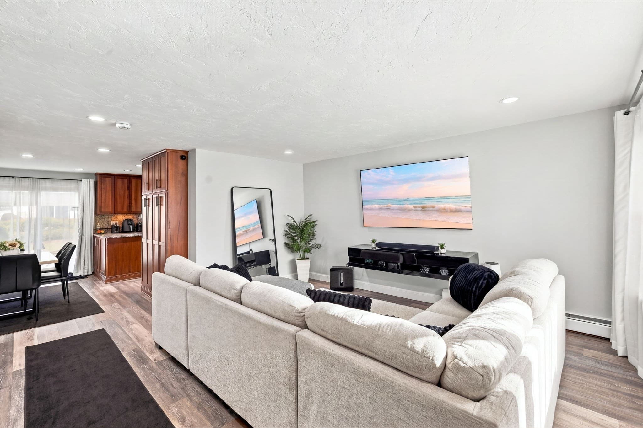 Condominium at 945 Riverside Dr # 4C, Methuen MA 01844, photo 18 of 39