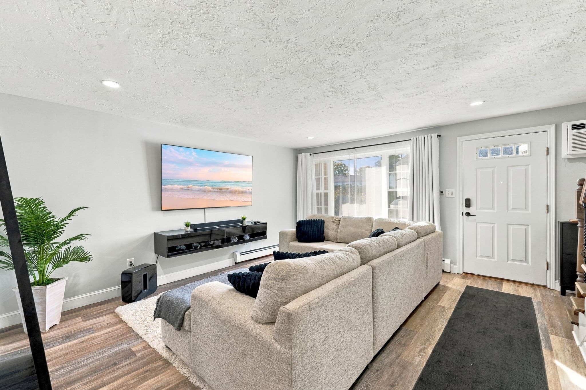 Condominium at 945 Riverside Dr # 4C, Methuen MA 01844, photo 19 of 39