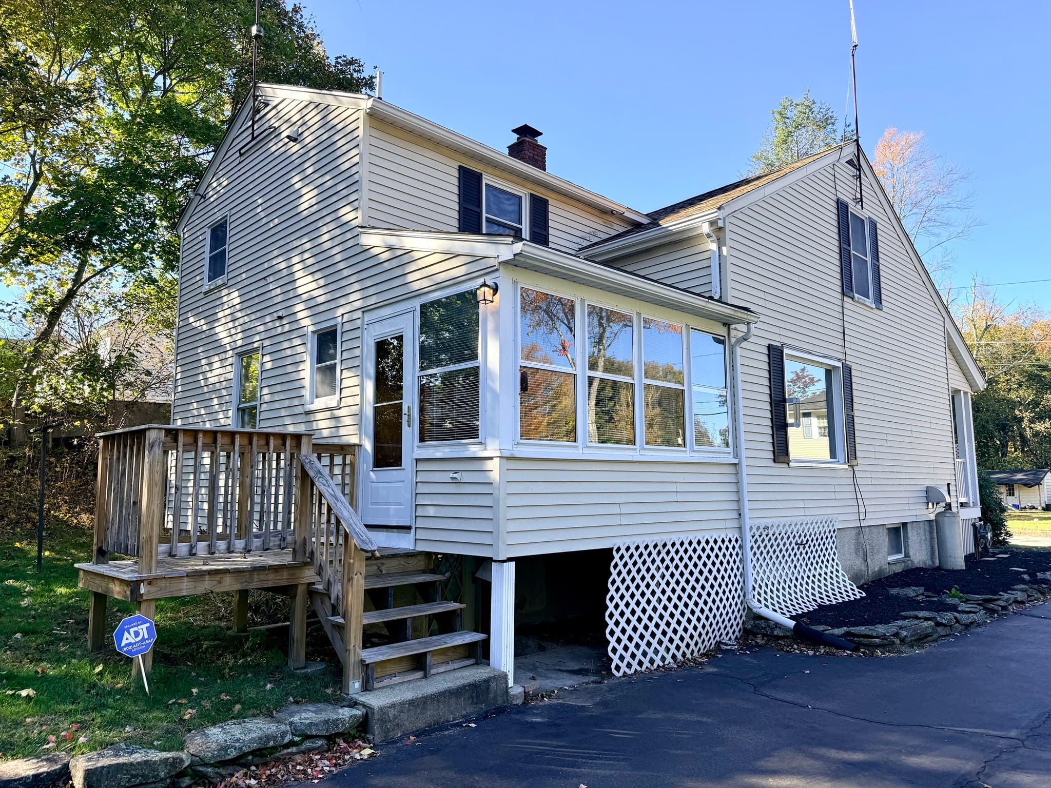 Single Family Residence at 23 Gertrude St, Uxbridge MA 01569, photo 2 of 38