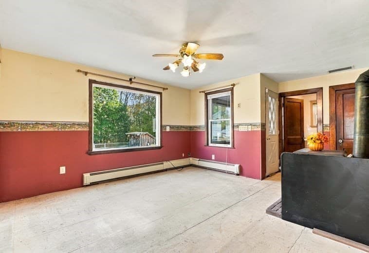 Single Family Residence at 23 Gertrude St, Uxbridge MA 01569, photo 14 of 38
