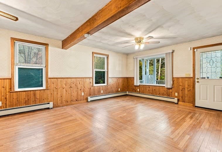 Single Family Residence at 23 Gertrude St, Uxbridge MA 01569, photo 8 of 38