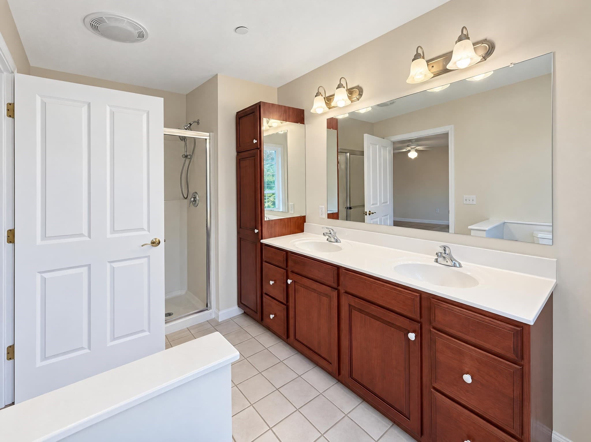 Condominium at 5 Gilmore Farm Rd # 5, Westborough MA 01581, photo 12 of 23