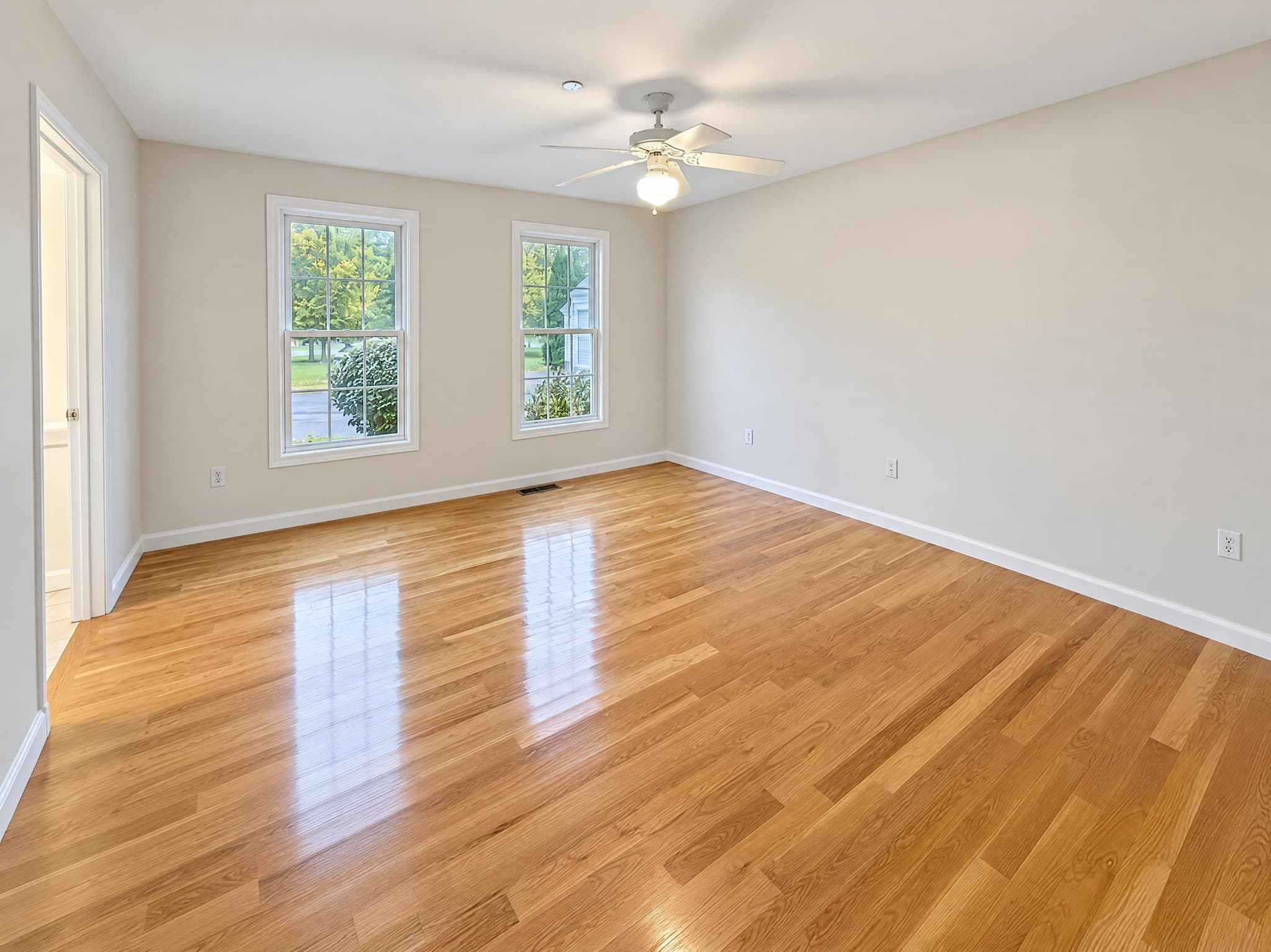 Condominium at 5 Gilmore Farm Rd # 5, Westborough MA 01581, photo 10 of 23