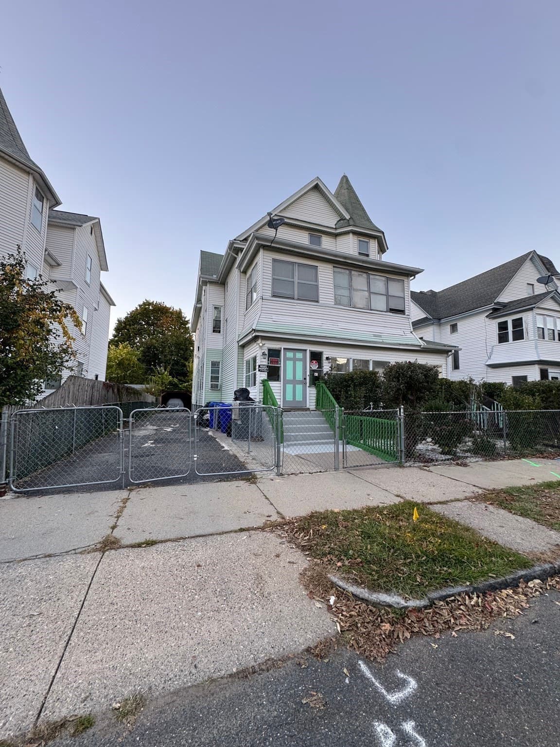3 Family - 3 Units Up/Down at 44 Brookline Ave, Springfield MA 01107, photo 3 of 5