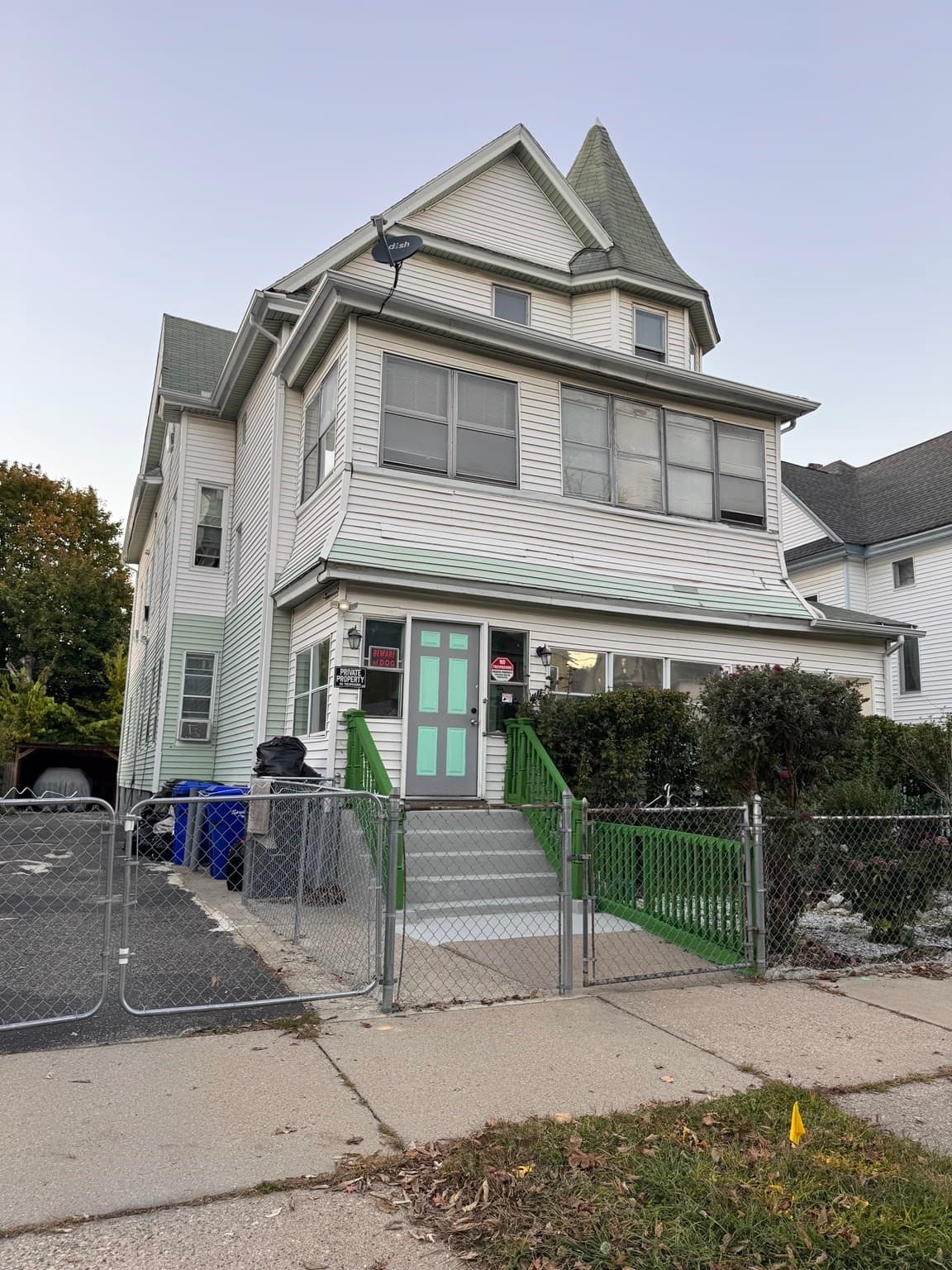 44 Brookline Ave, Springfield MA 01107