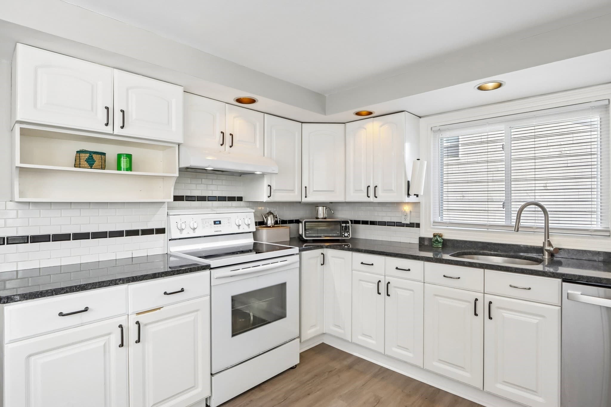 Single Family Residence at 19 Brooks Park, Medford MA 02155, photo 14 of 38