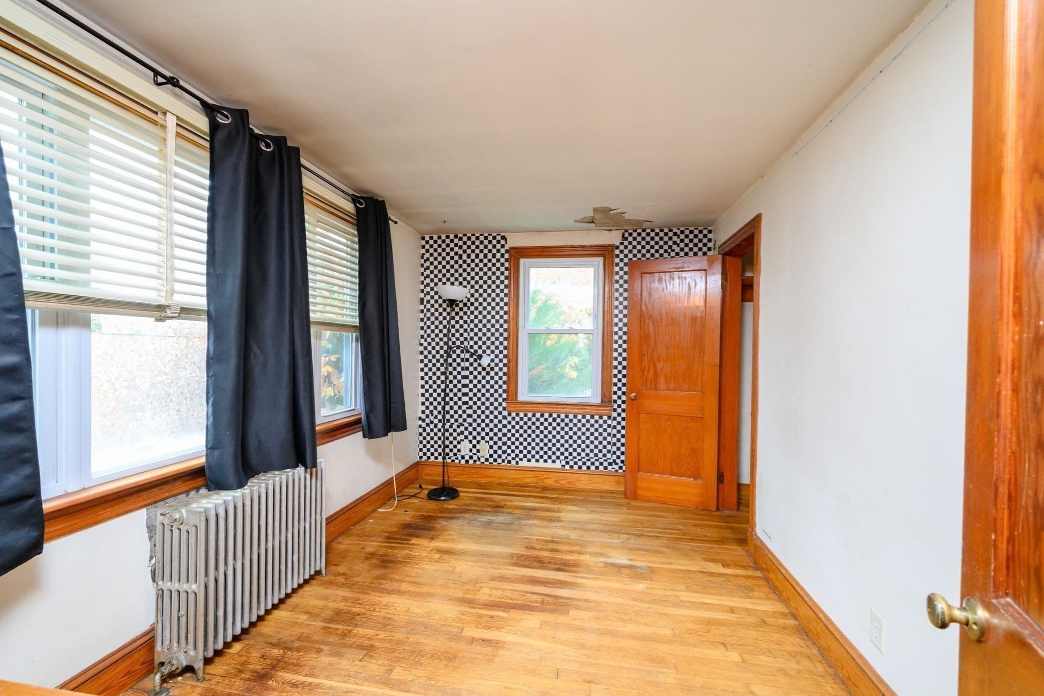 Single Family Residence at 627 Temple St, Whitman MA 02382, photo 17 of 26
