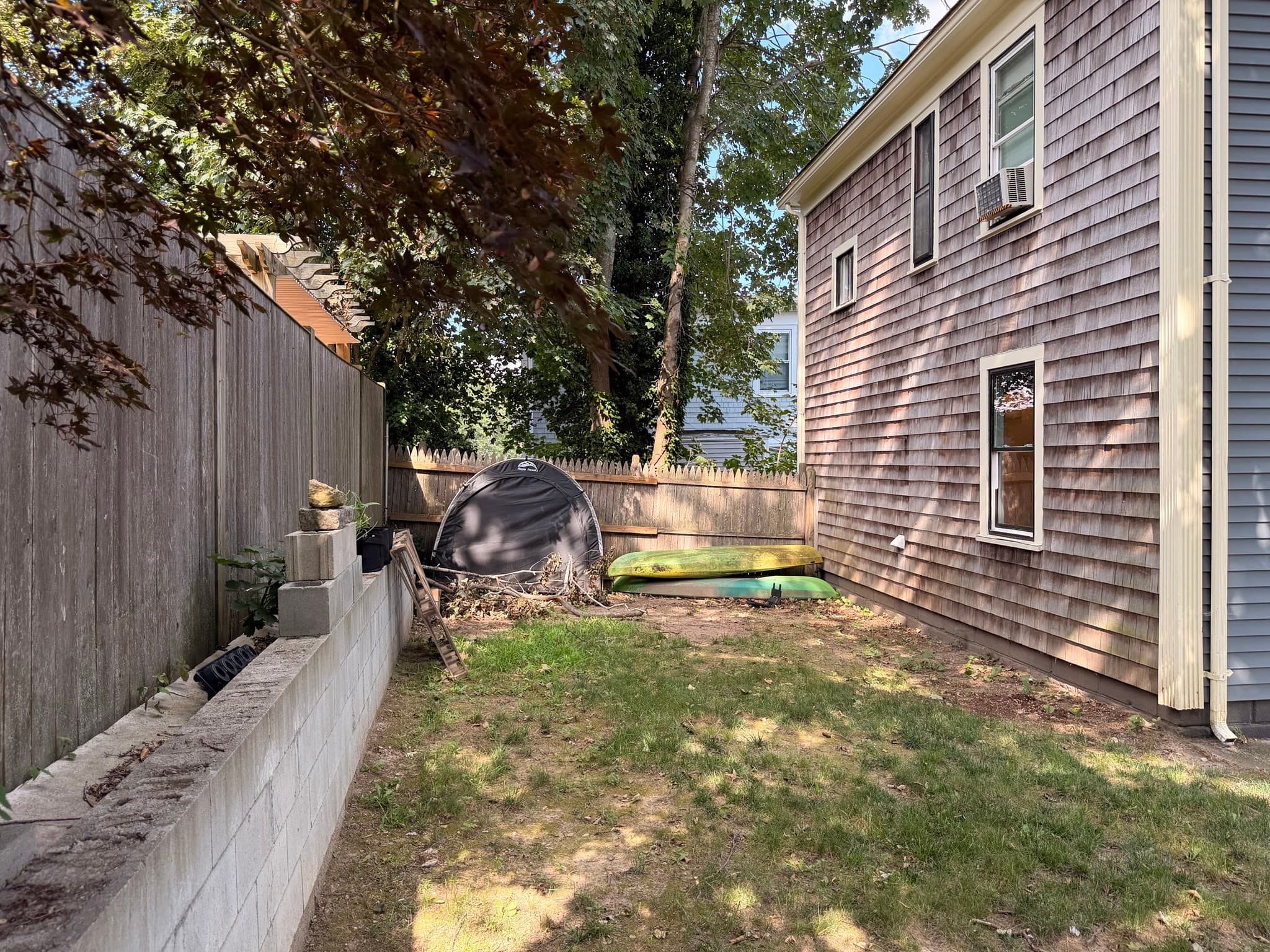 2 Family - 2 Units Up/Down at 17 Davis St, Plymouth MA 02360, photo 7 of 25