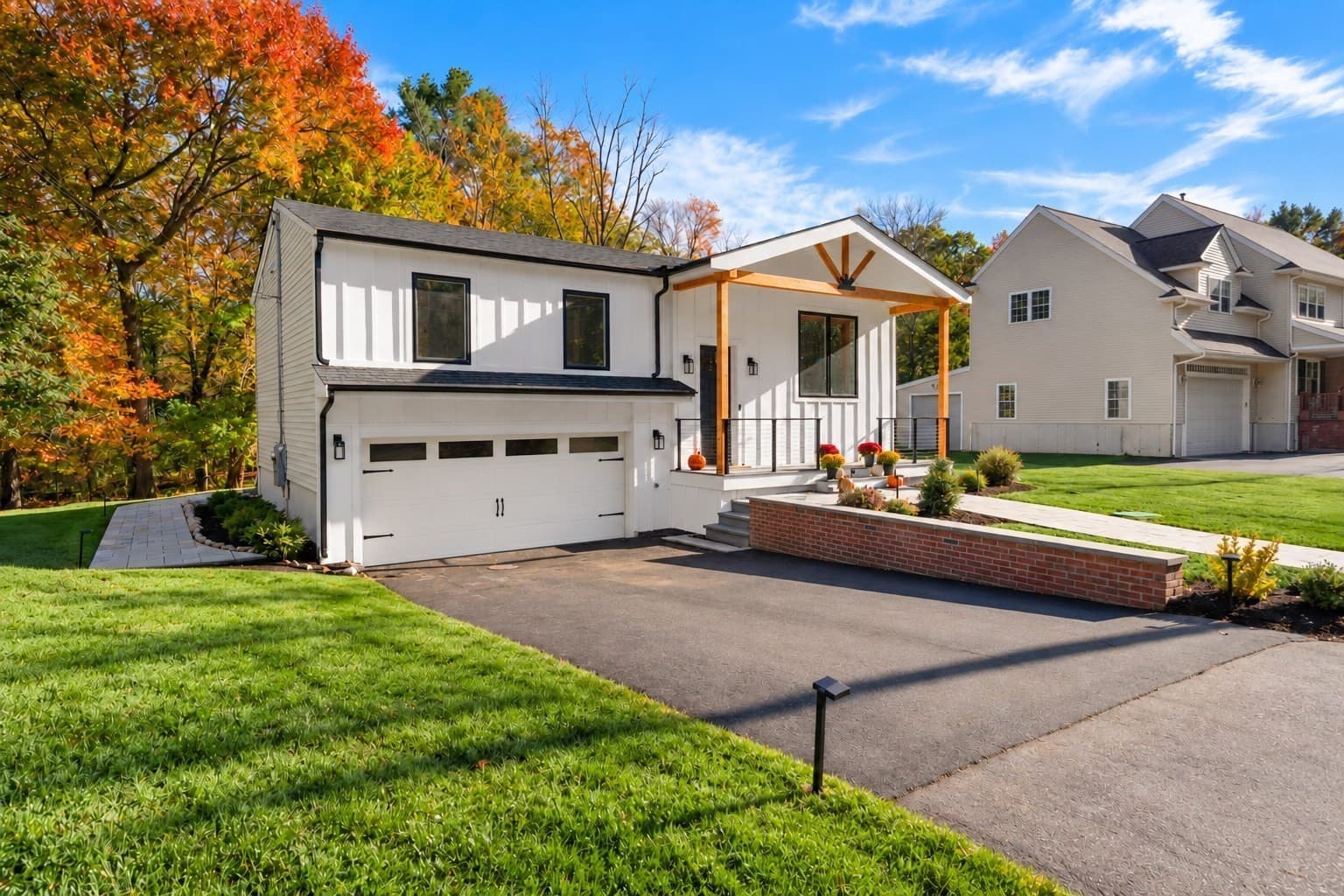 Single Family Residence at 15 Robs Ln, Sharon MA 02067, photo 2 of 41