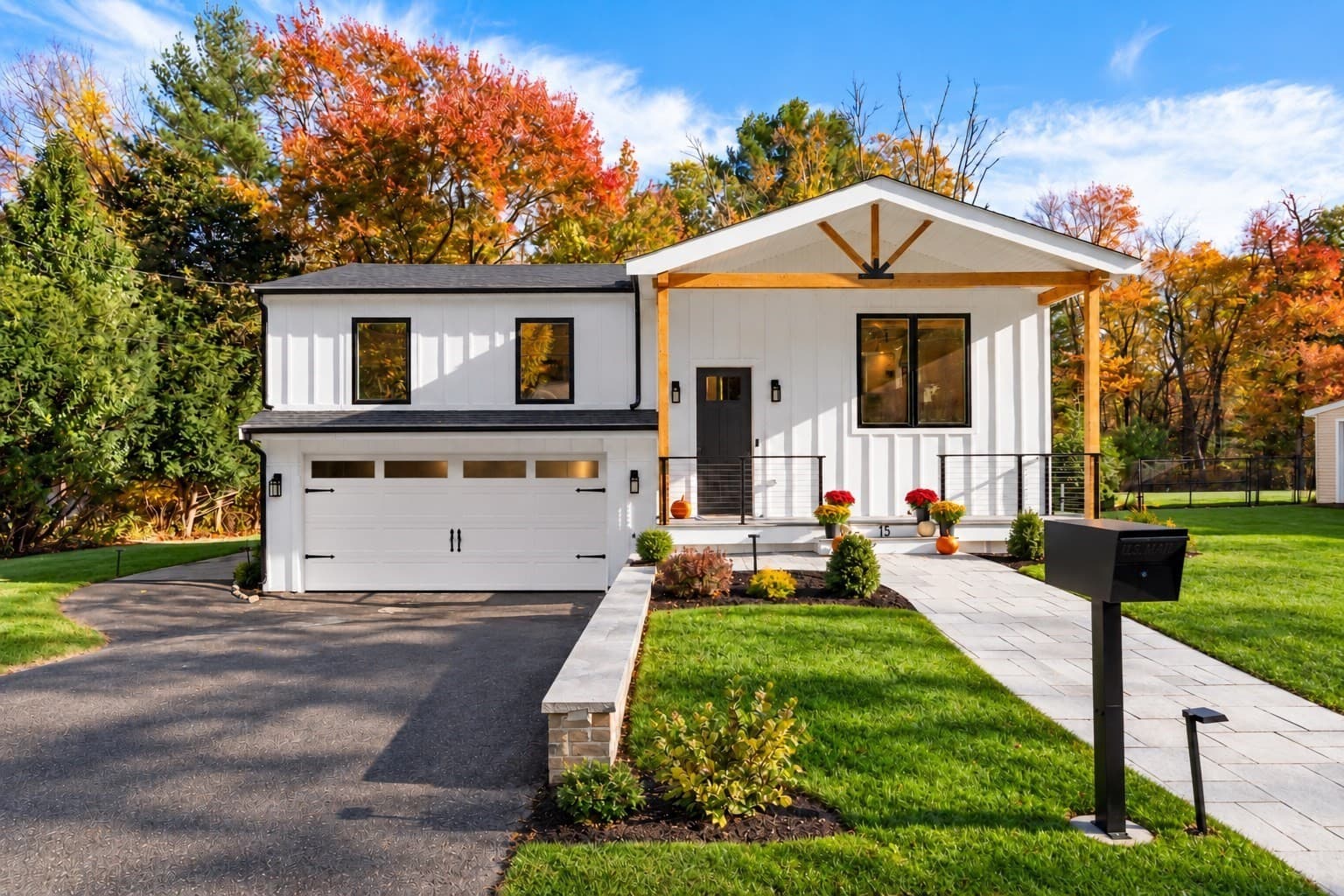 15 Robs Ln, Sharon MA 02067