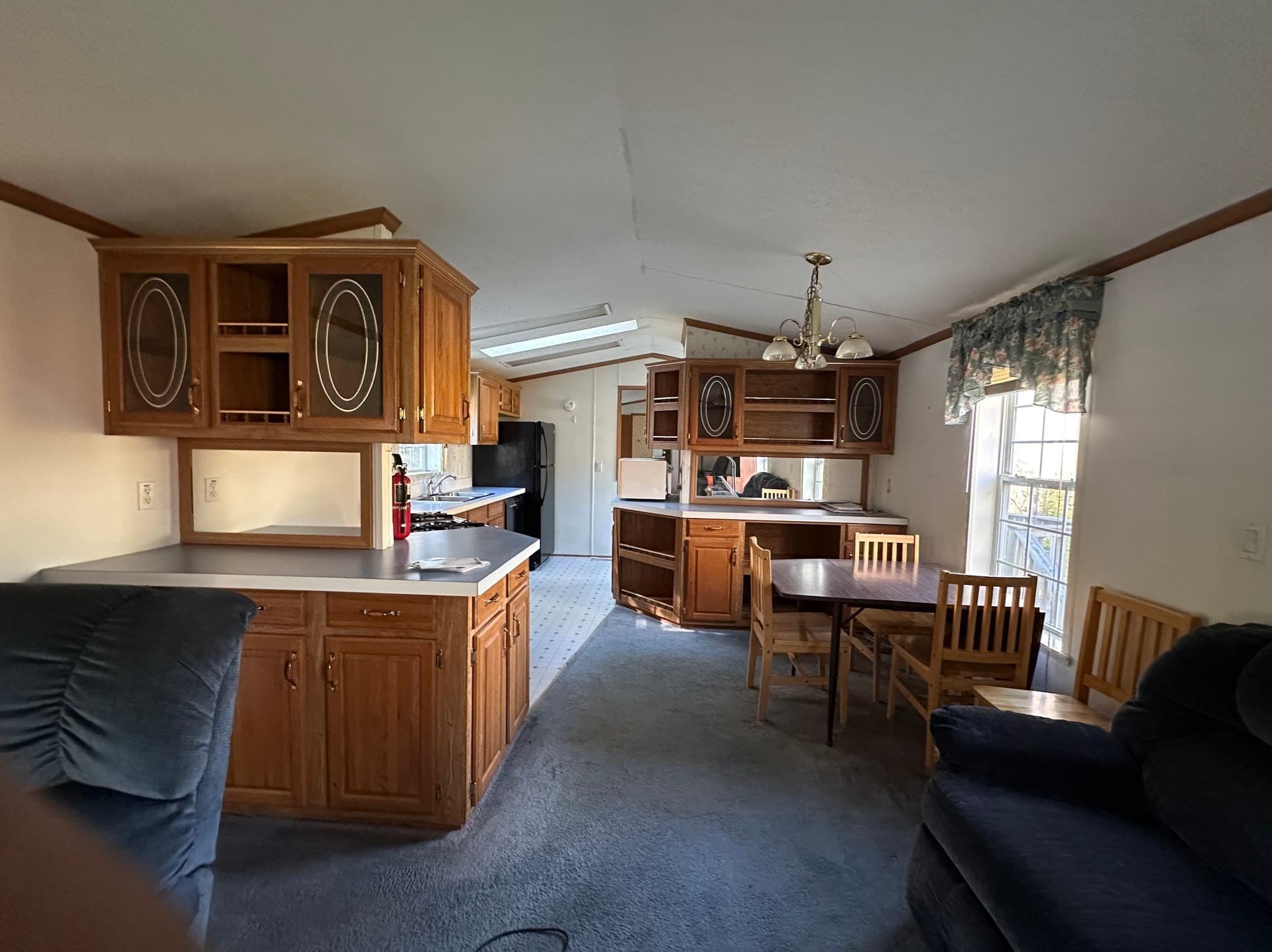Mobile Home at 78 Whitney St, Gardner MA 01440, photo 4 of 15