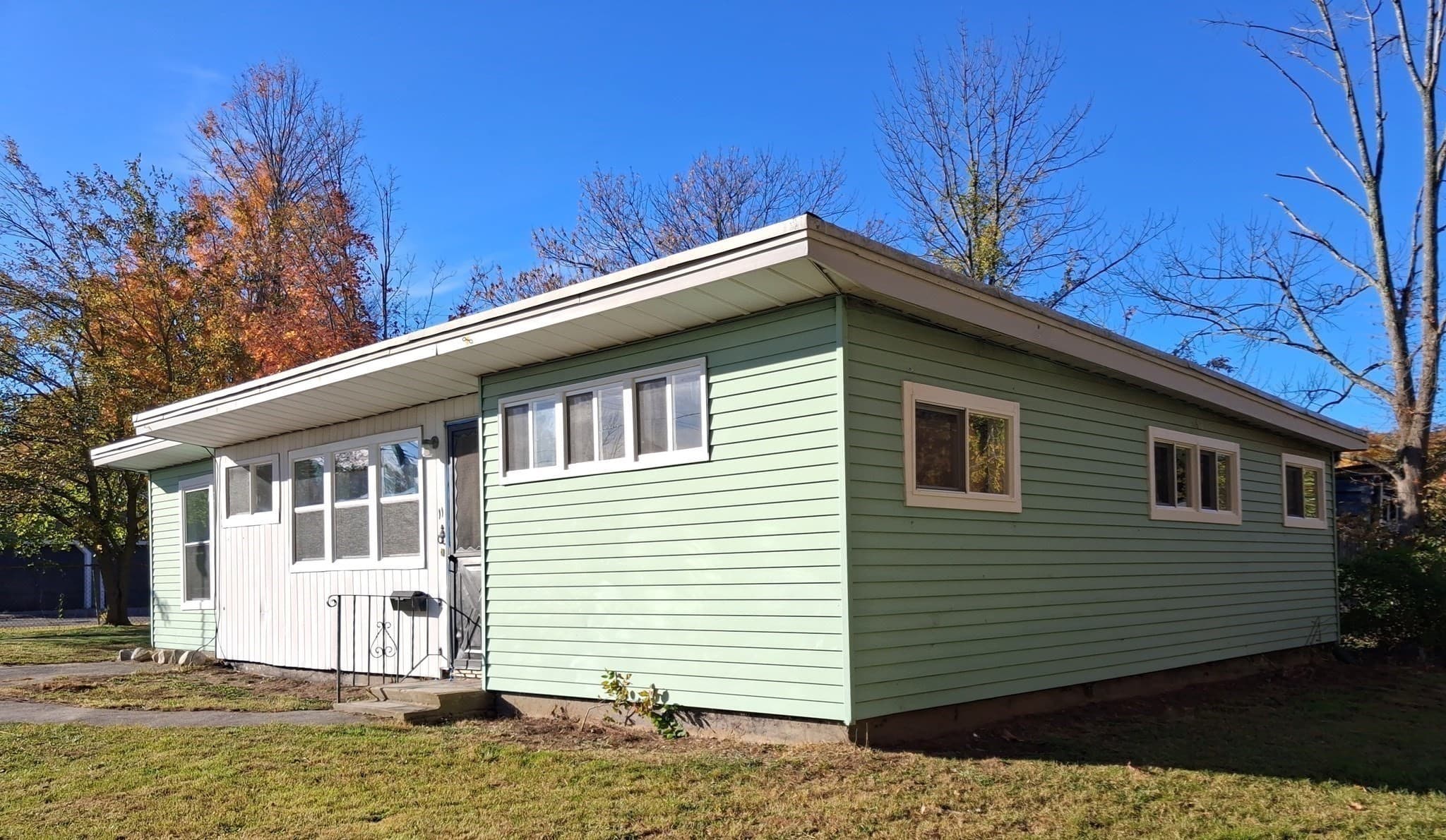 Single Family Residence at 11 Montauk Rd # 1, Brockton MA 02301, photo 8 of 14