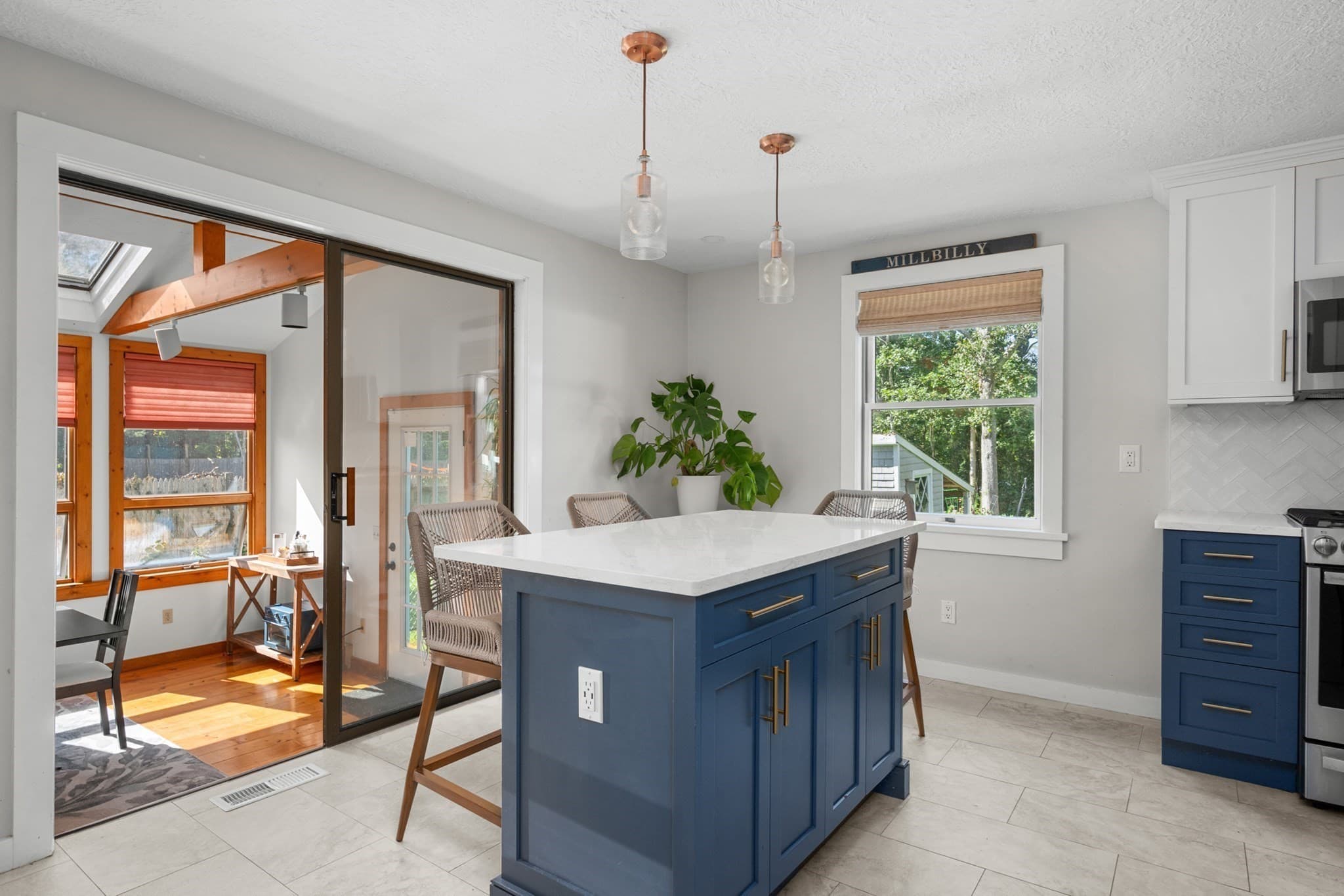Single Family Residence at 893 Osterville West Barnstable, Barnstable MA 02648, photo 9 of 39