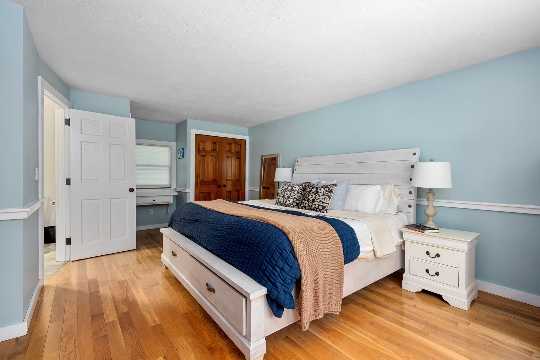 Single Family Residence at 893 Osterville West Barnstable, Barnstable MA 02648, photo 19 of 39