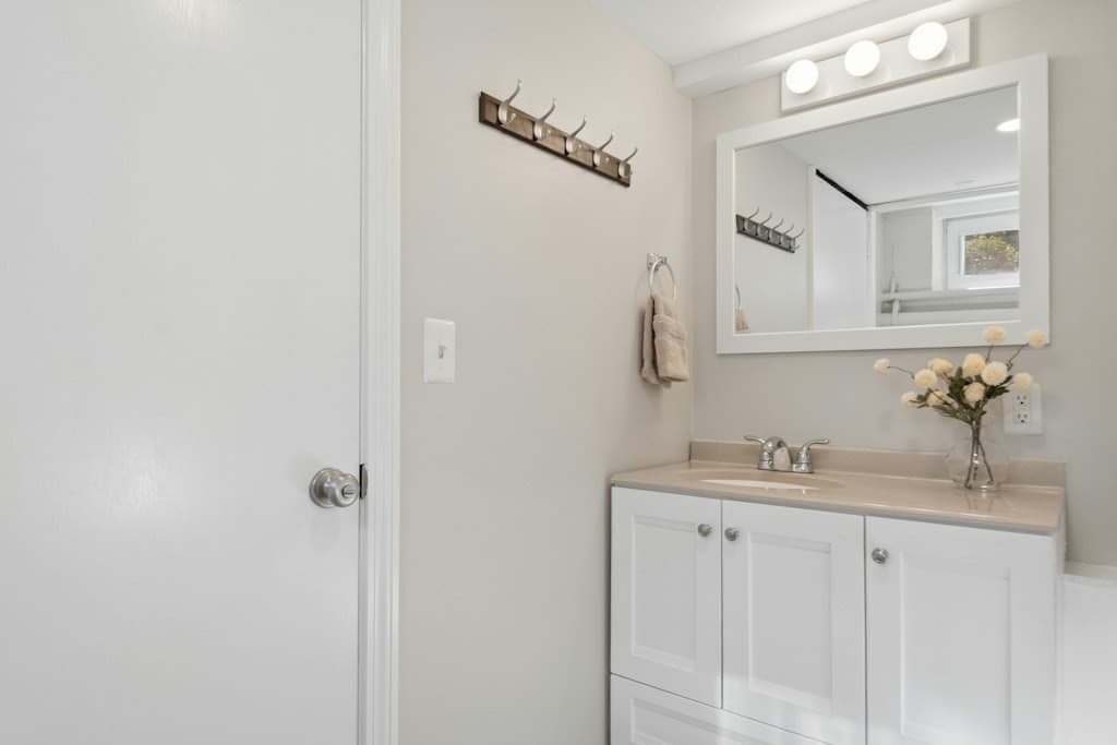 Single Family Residence at 218 Myrtle St, Ashland MA 01721, photo 18 of 38