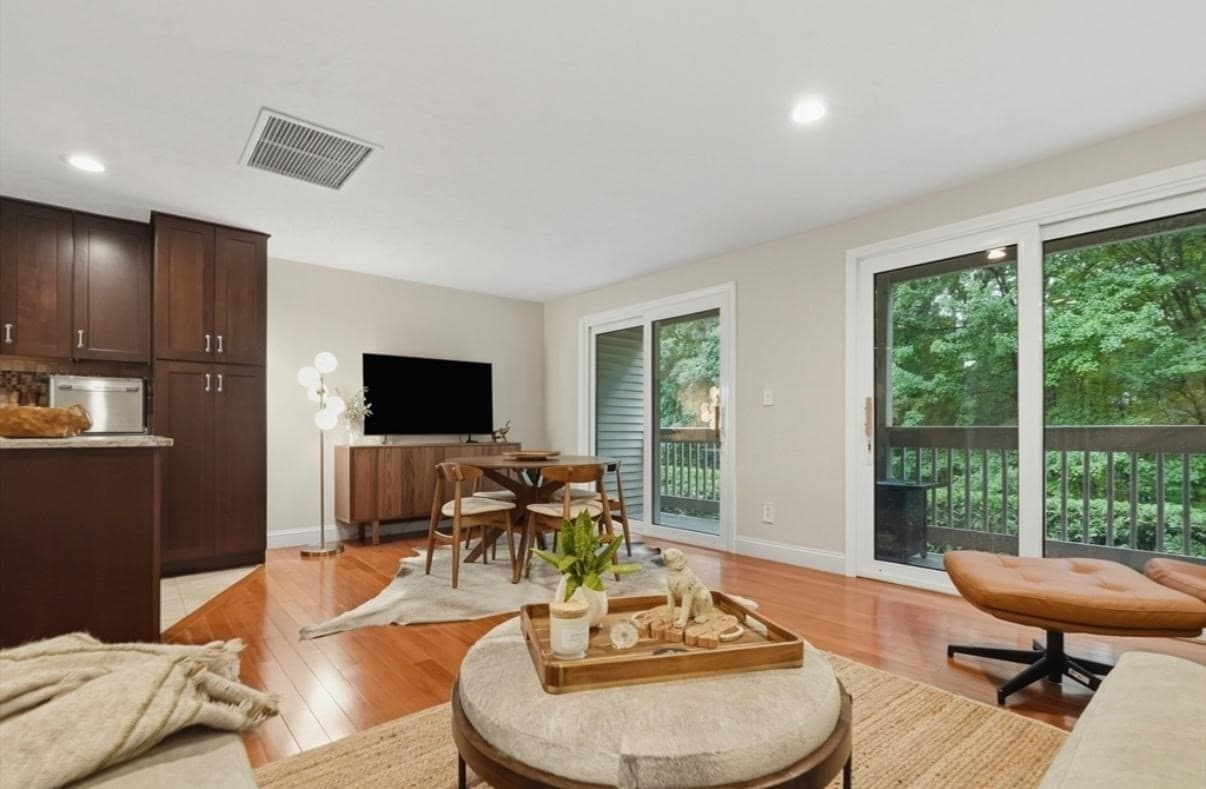 Attached (Townhouse/Rowhouse/Duplex) at 13 Lordvale Blvd # 507, Grafton MA 01536, photo 3 of 11