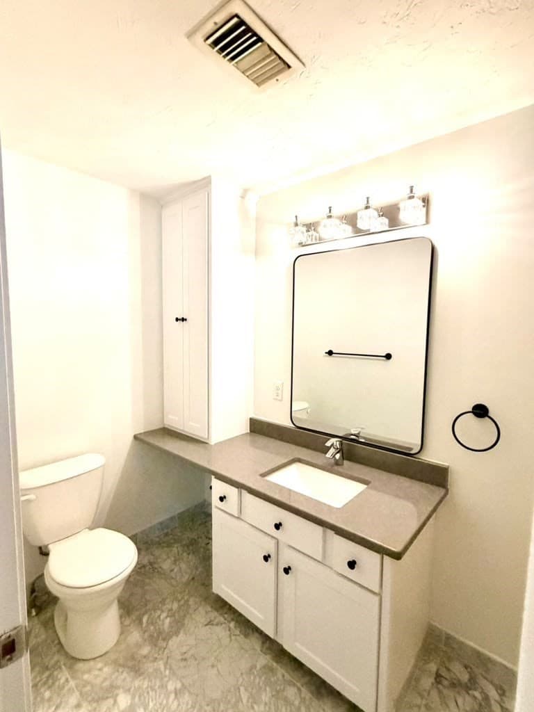 Attached (Townhouse/Rowhouse/Duplex) at 13 Lordvale Blvd # 507, Grafton MA 01536, photo 5 of 11