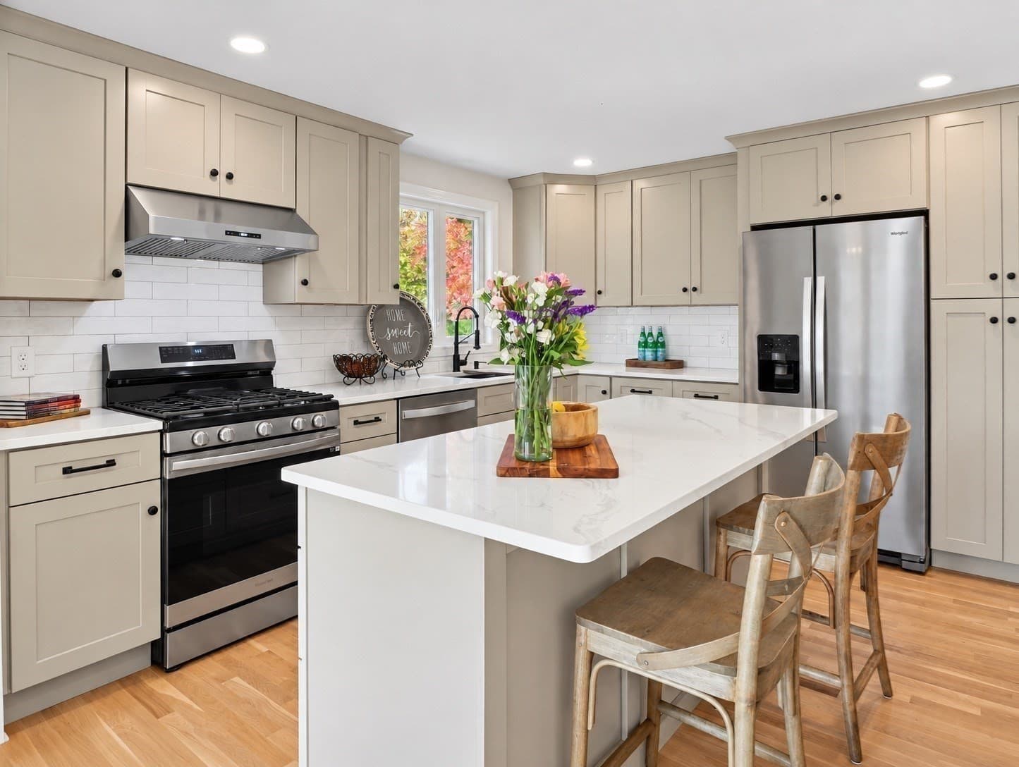 Single Family Residence at 5 Spring Valley Road, Medfield MA 02052, photo 13 of 40