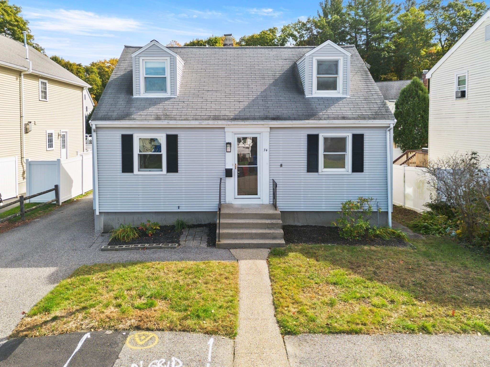 Single Family Residence at 74 Bowdoin Ave, Waltham MA 02451, photo 2 of 36