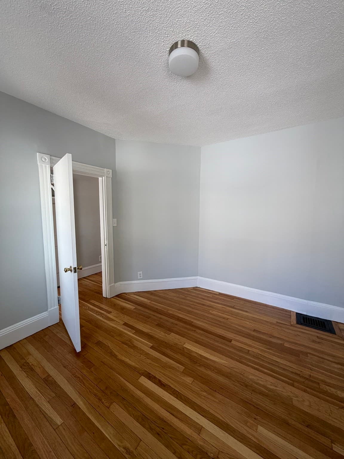 Apartment at 32 Valley St # 1, Everett MA 02149, photo 4 of 7