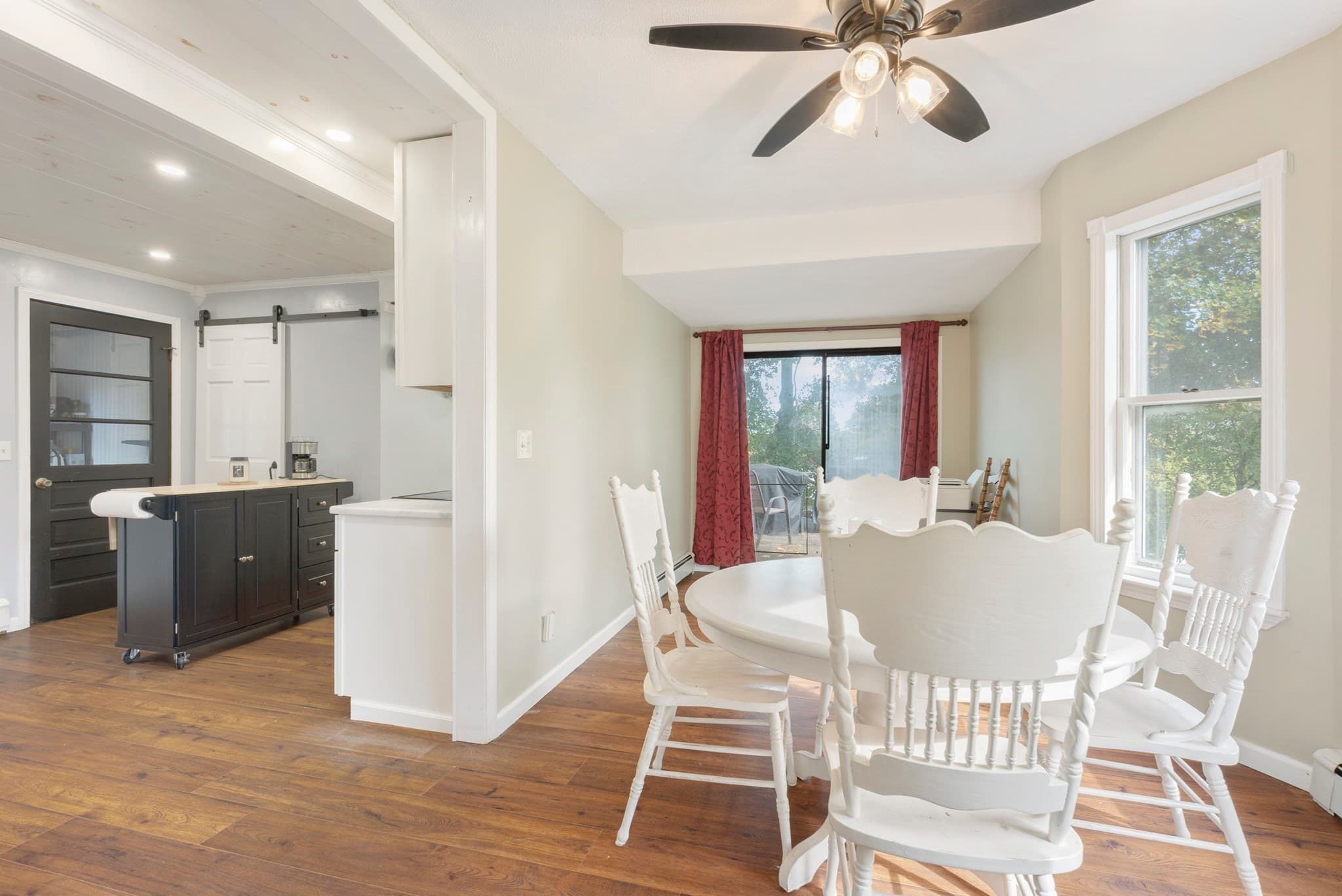 Single Family Residence at 19 Lexington Ave, Auburn MA 01501, photo 12 of 29