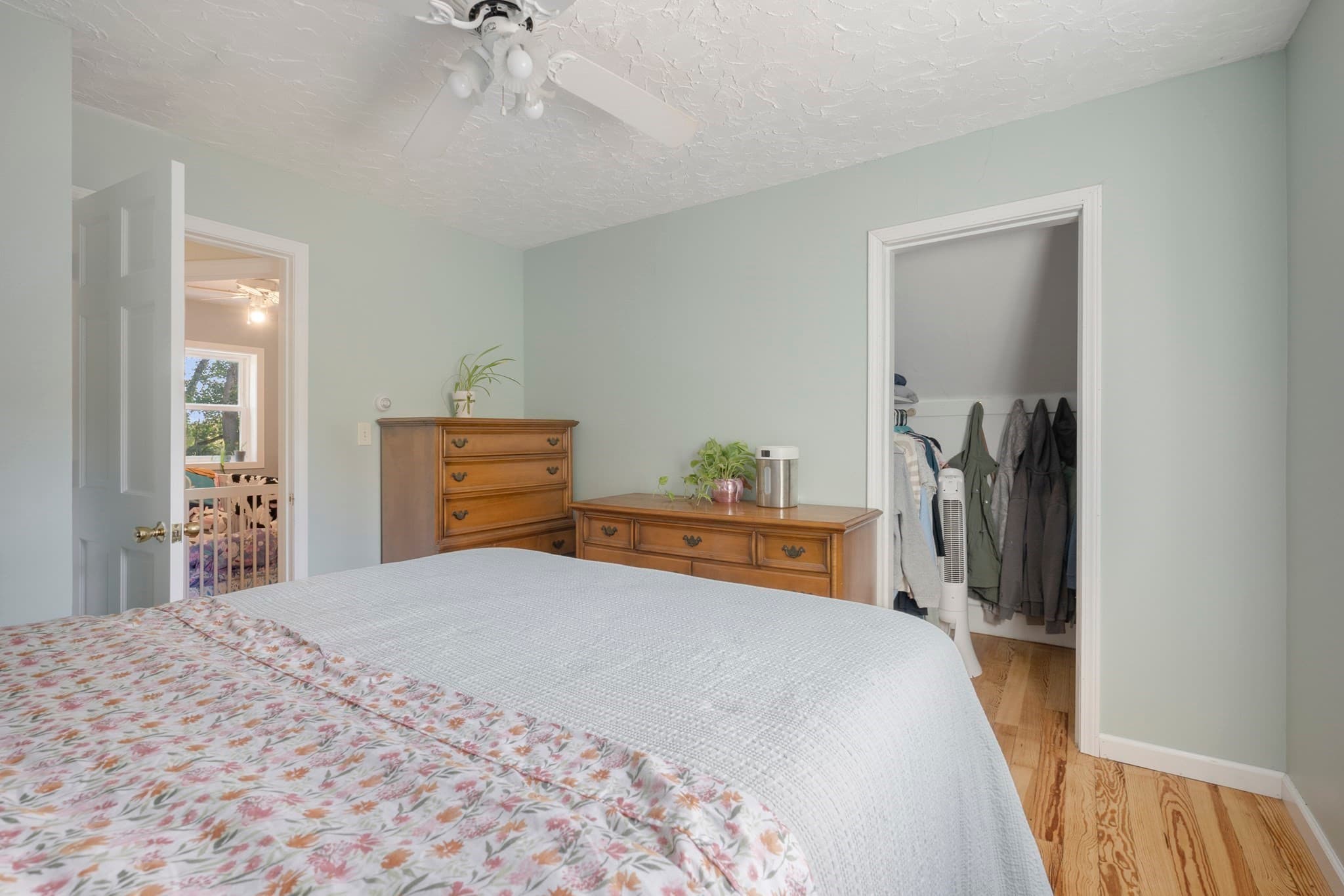 Single Family Residence at 19 Lexington Ave, Auburn MA 01501, photo 19 of 29