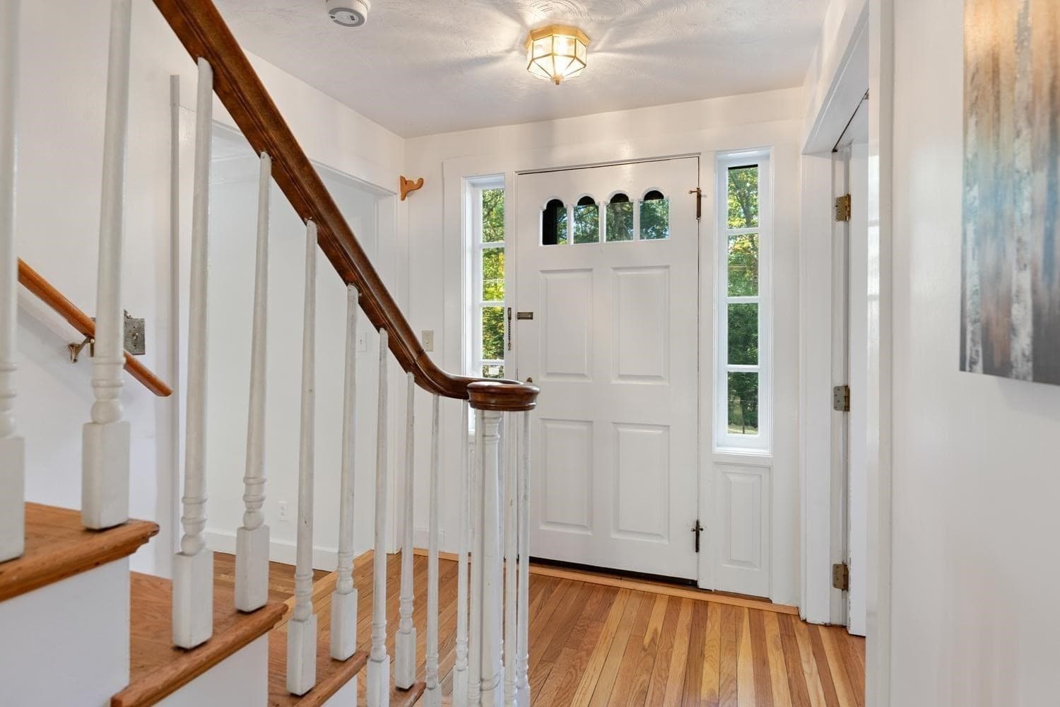 Single Family Residence at 119 Cross Ln, Beverly MA 01915, photo 7 of 37