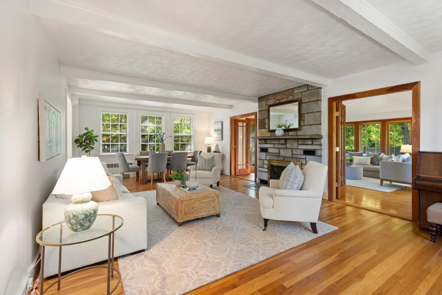 Single Family Residence at 119 Cross Ln, Beverly MA 01915, photo 10 of 37