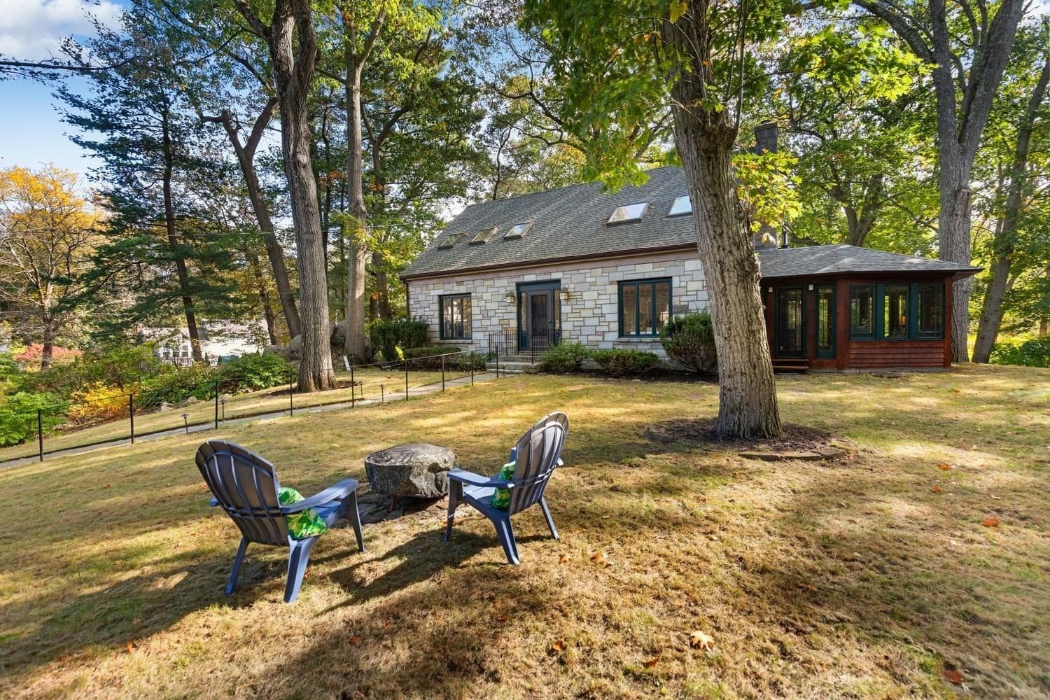 Single Family Residence at 119 Cross Ln, Beverly MA 01915, photo 35 of 37