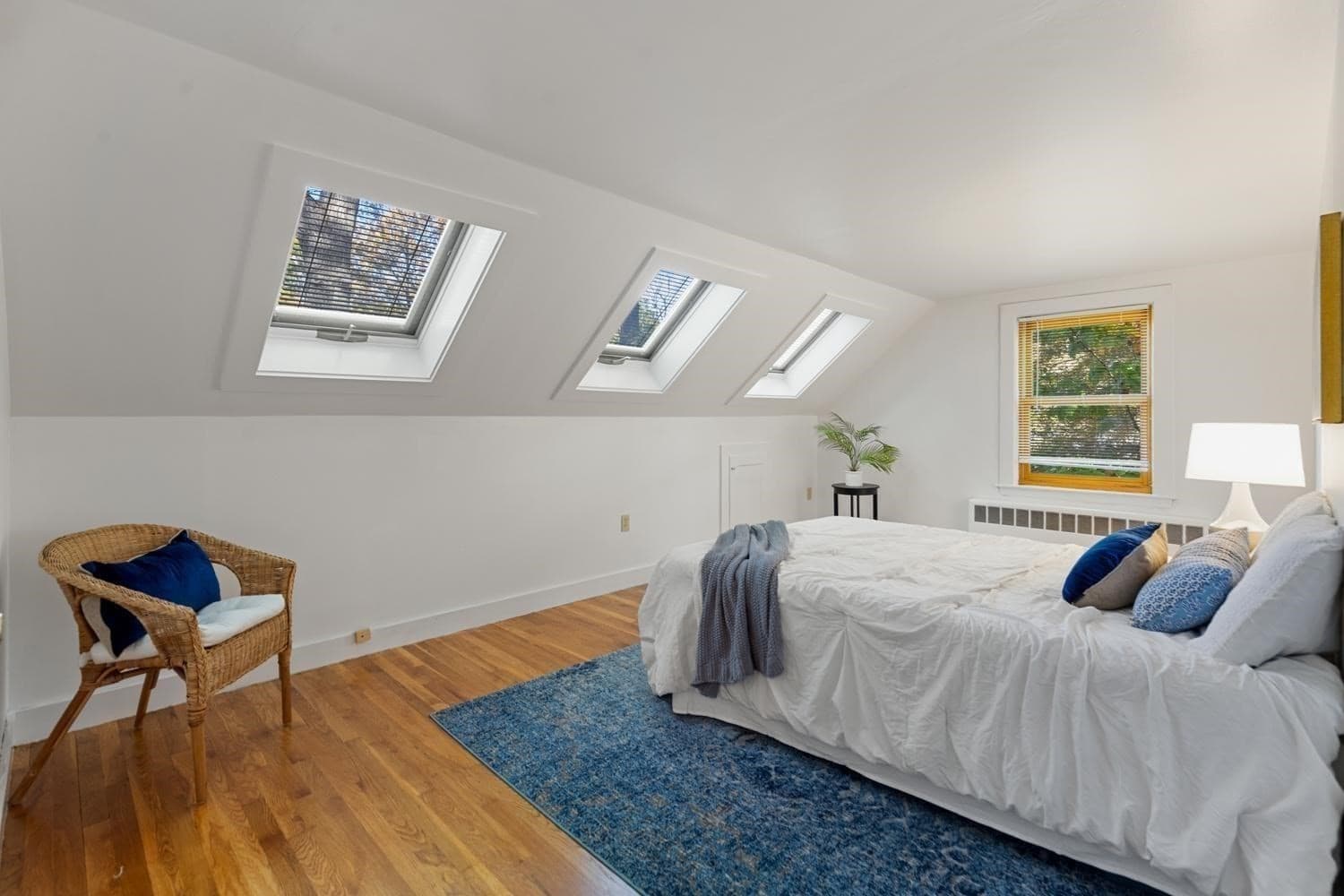 Single Family Residence at 119 Cross Ln, Beverly MA 01915, photo 25 of 37