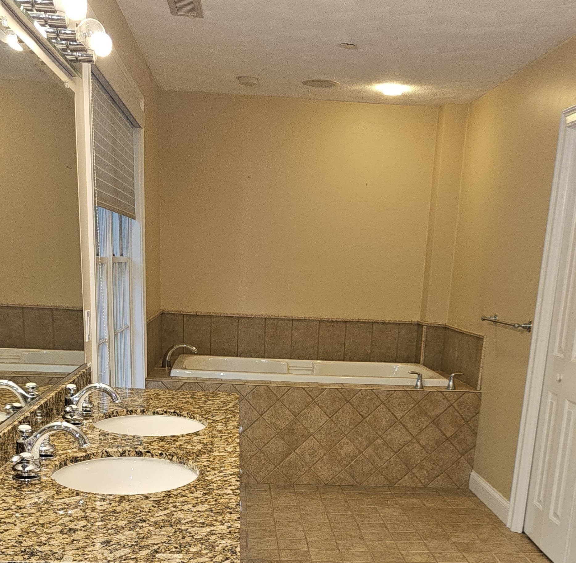 Condominium at 14 Dansereau Place # 14, Middleton MA 01949, photo 19 of 28