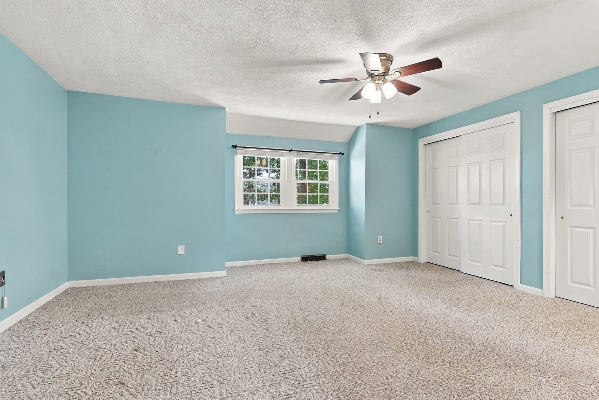 Condominium at 32 Frederick St # 6, Dracut MA 01826, photo 21 of 33