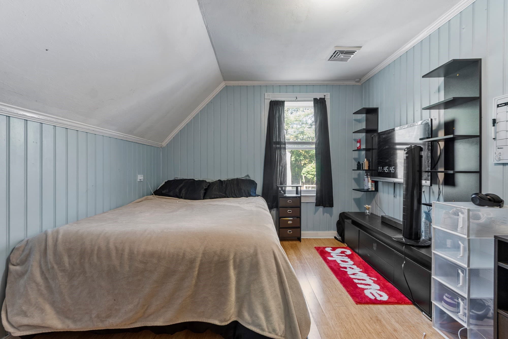 Single Family Residence at 80 Lennon St, Gardner MA 01440, photo 31 of 41