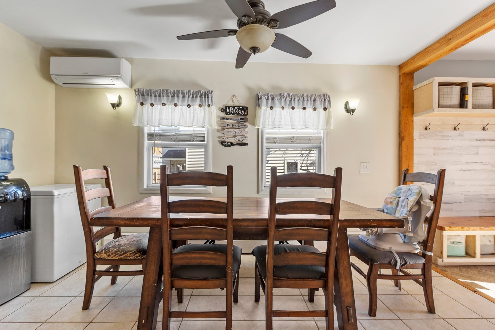Single Family Residence at 80 Lennon St, Gardner MA 01440, photo 8 of 41